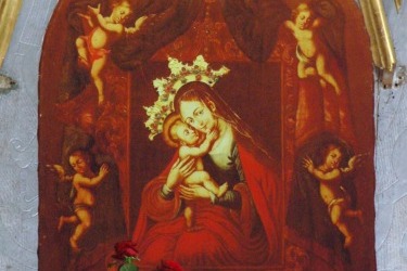 Obraz Panny Marie pomocné ze Skoků je součástí každé pouti. Jedná se o kopii známého zázračného obrazu Panny Marie Pomocné z německého Pasova.